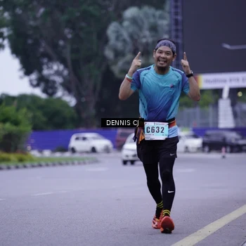 Runner Photo 8912554