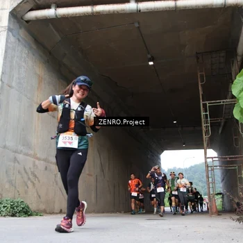 Runner Photo 8912563