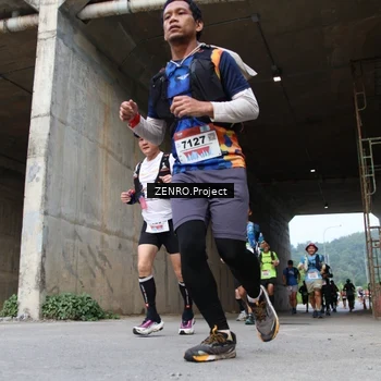 Runner Photo 8912568