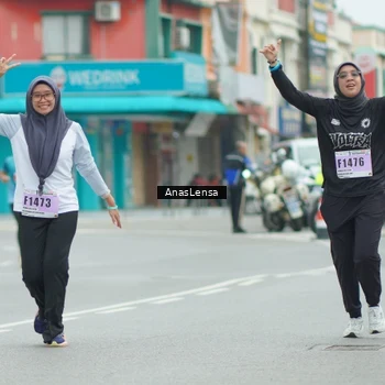 Runner Photo 8912592