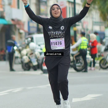Runner Photo 8912595