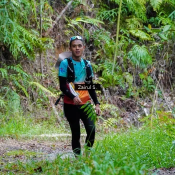 Runner Photo 8912596