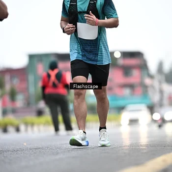 Runner Photo 8912600