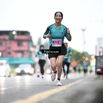 Runner Photo 8912609