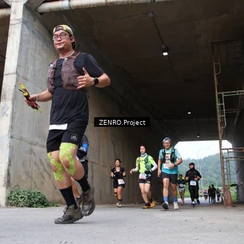 Runner Photo 8912631