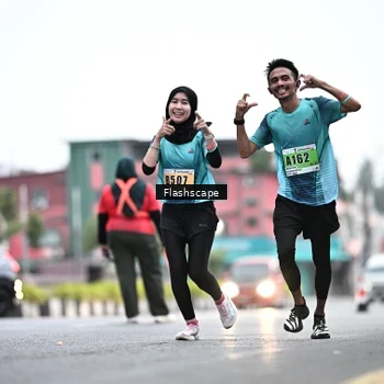 Runner Photo 8912644