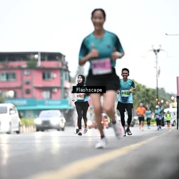 Runner Photo 8912677