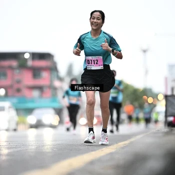 Runner Photo 8912693