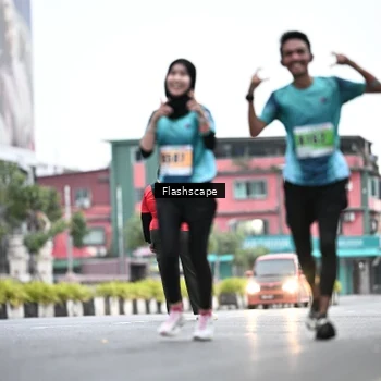 Runner Photo 8912697