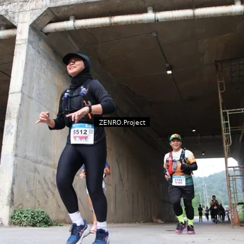 Runner Photo 8912710
