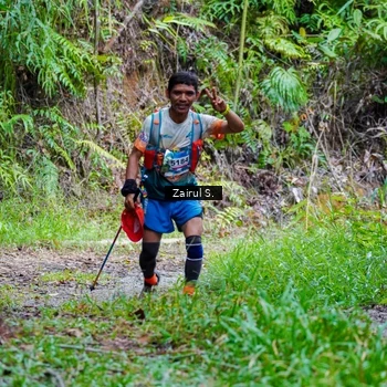 Runner Photo 8912714