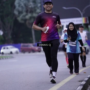Runner Photo 8912720