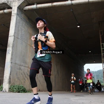 Runner Photo 8912735