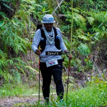 Runner Photo 8912741