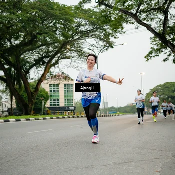Runner Photo 8912766