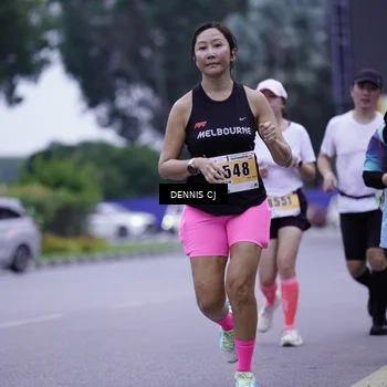 Runner Photo 8912779