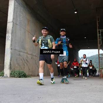 Runner Photo 8912780