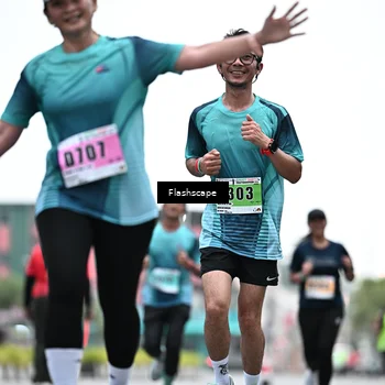 Runner Photo 8912814