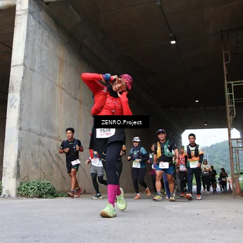 Runner Photo 8912829