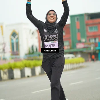 Runner Photo 8912853