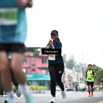 Runner Photo 8912860
