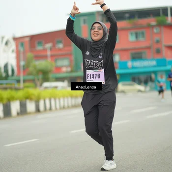 Runner Photo 8912867