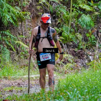 Runner Photo 8912872