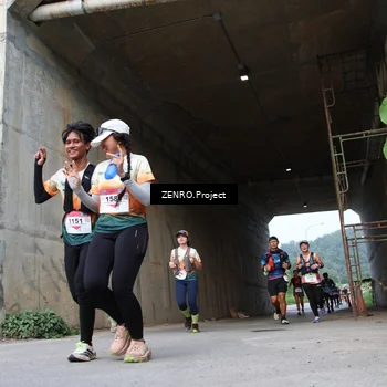 Runner Photo 8912876
