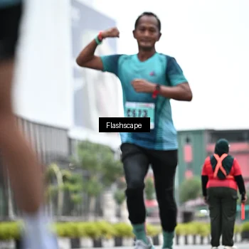 Runner Photo 8912894