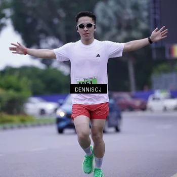Runner Photo 8912918