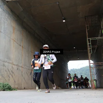 Runner Photo 8912930