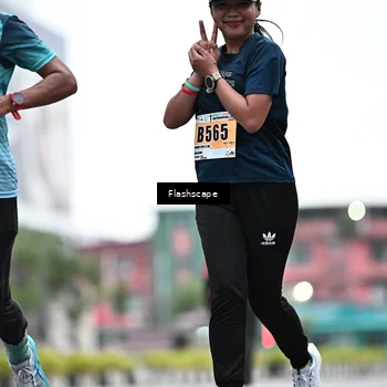 Runner Photo 8912934