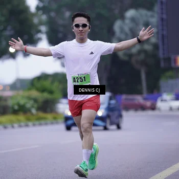 Runner Photo 8912936