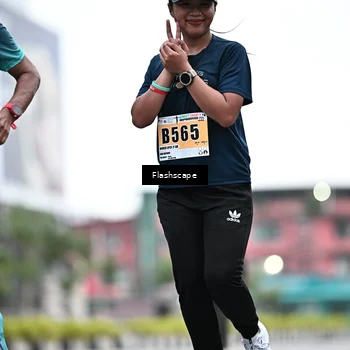 Runner Photo 8912941