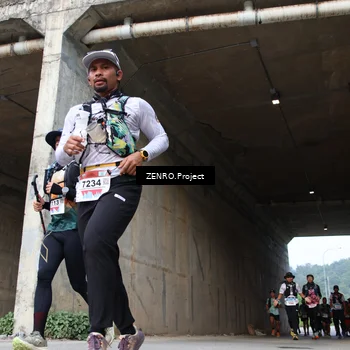 Runner Photo 8912955