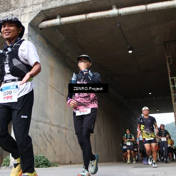 Runner Photo 8912979