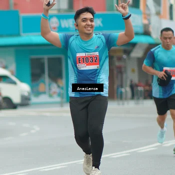 Runner Photo 8912981