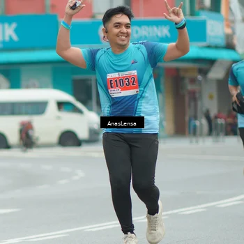 Runner Photo 8912982