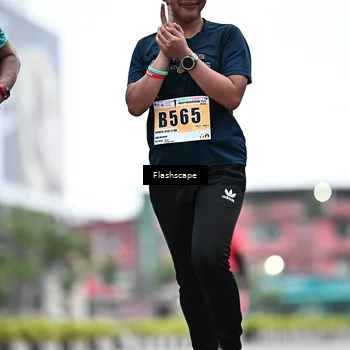 Runner Photo 8912990