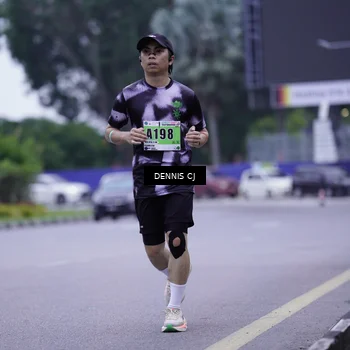 Runner Photo 8913015