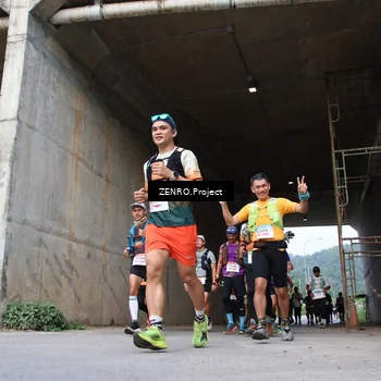 Runner Photo 8913028