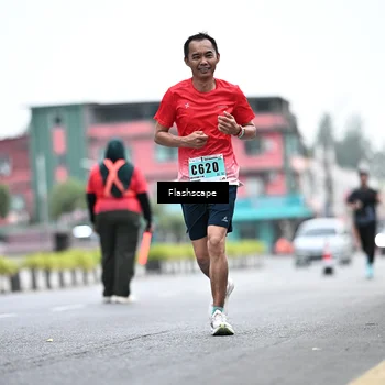Runner Photo 8913037