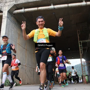 Runner Photo 8913043