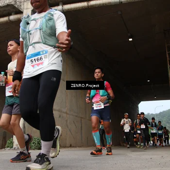 Runner Photo 8913073