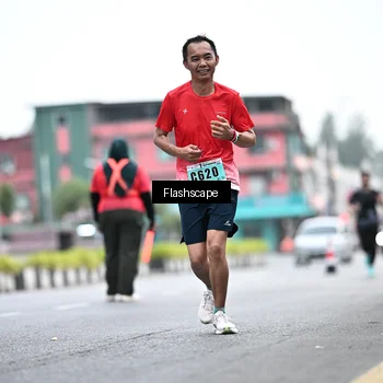 Runner Photo 8913075