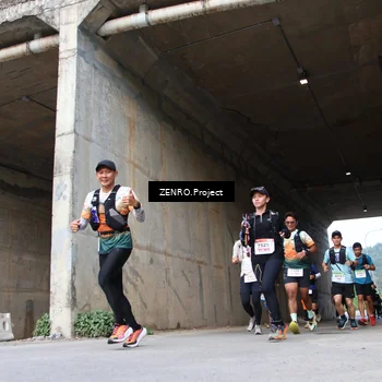 Runner Photo 8913082