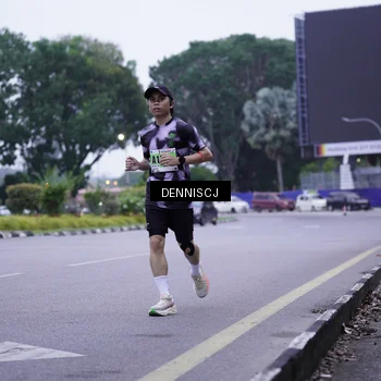 Runner Photo 8913087