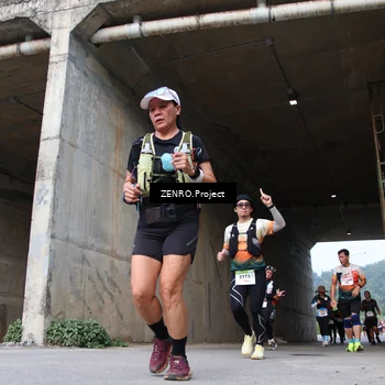 Runner Photo 8913108