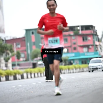 Runner Photo 8913113