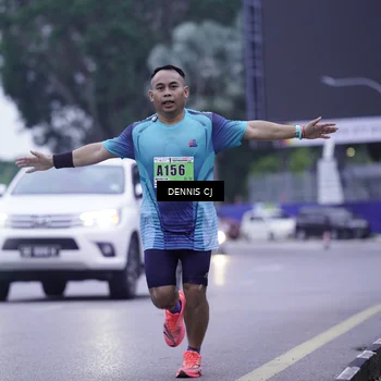 Runner Photo 8913116